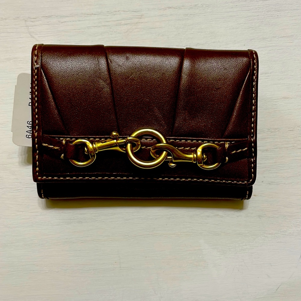 COACH pleated wallet brown. New with tags